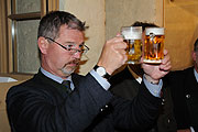 Skeptischer Blick: Stadtrat Alexander Reissl (Foto: Ingrid Grossmann)